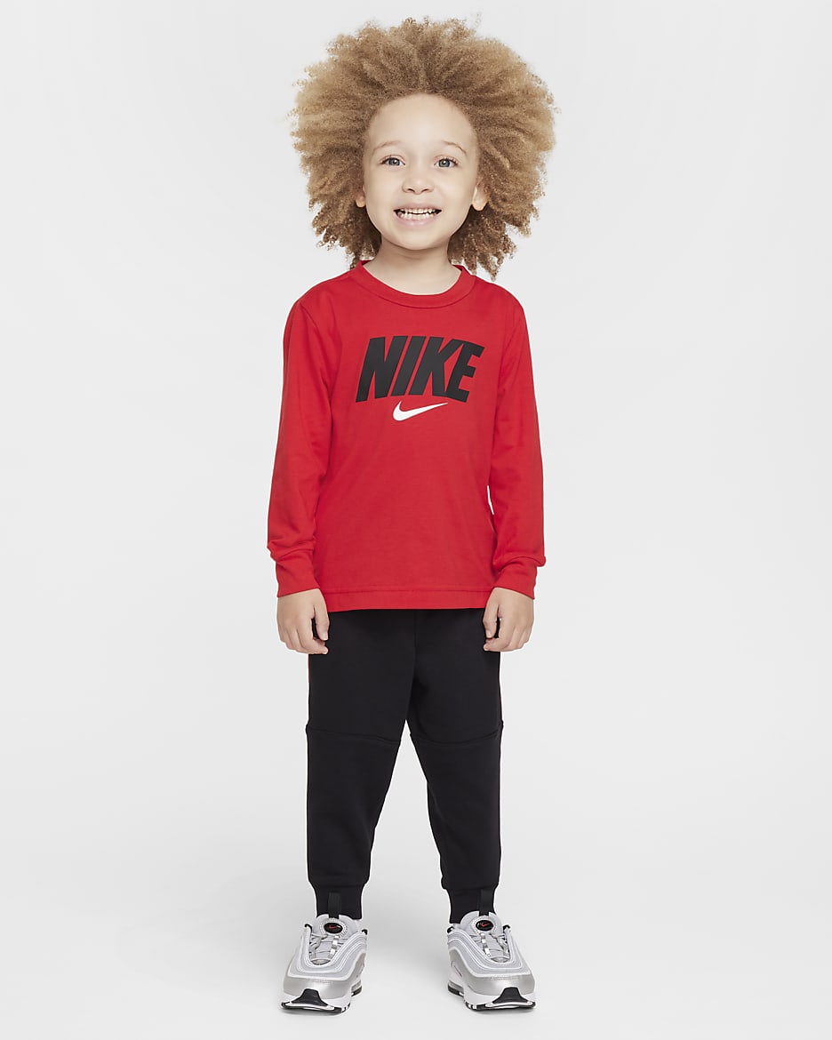 Conjunto de 2 piezas de pants infantil Nike Sportswear Club. Nike